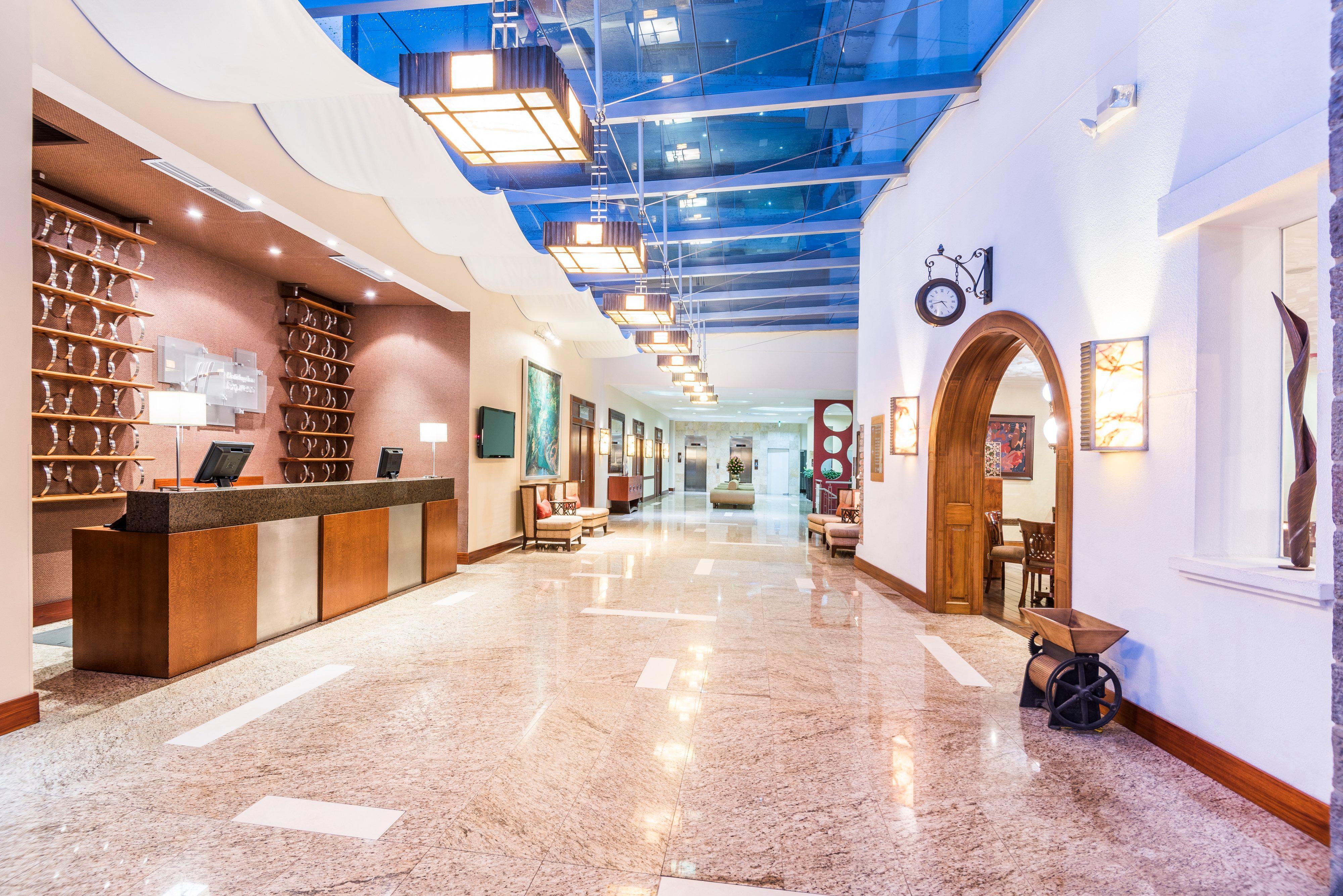 Holiday Inn Express Quito By Ihg מראה חיצוני תמונה