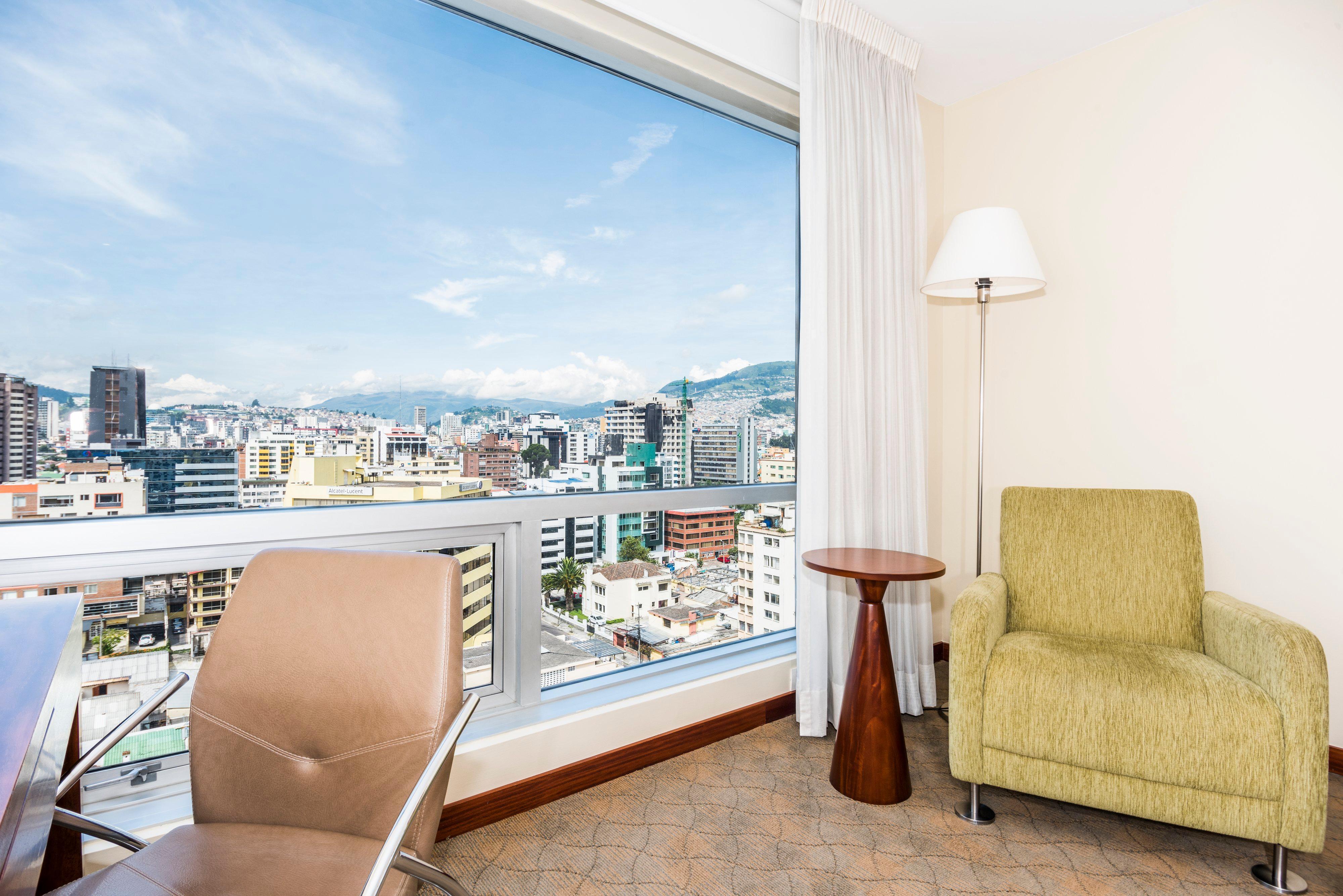 Holiday Inn Express Quito By Ihg מראה חיצוני תמונה