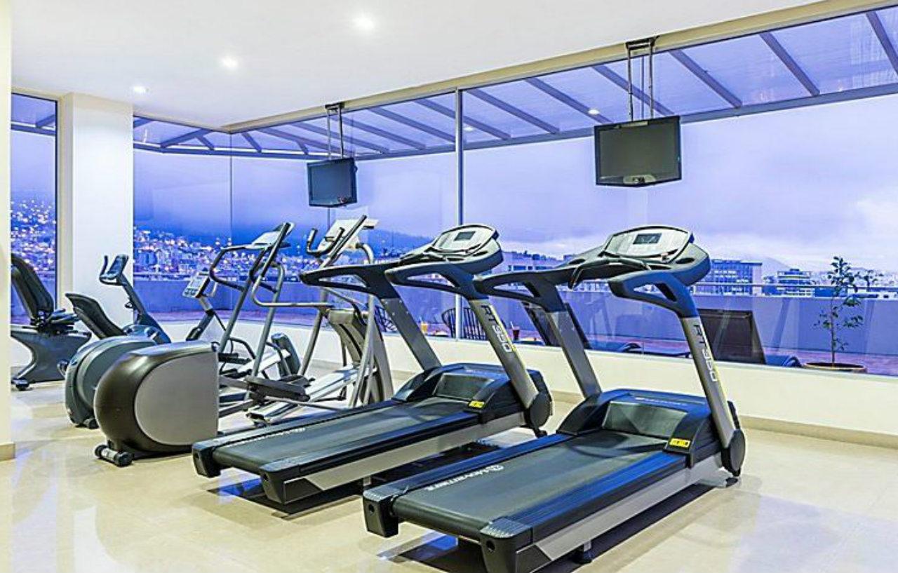 Holiday Inn Express Quito By Ihg מראה חיצוני תמונה