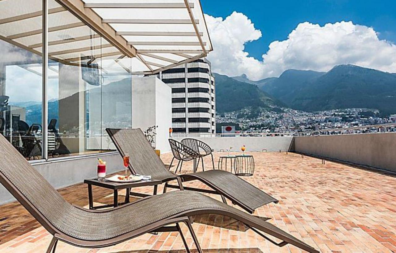 Holiday Inn Express Quito By Ihg מראה חיצוני תמונה